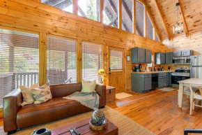 Sevierville Treetop Cabin Hot Tub and Covered Deck